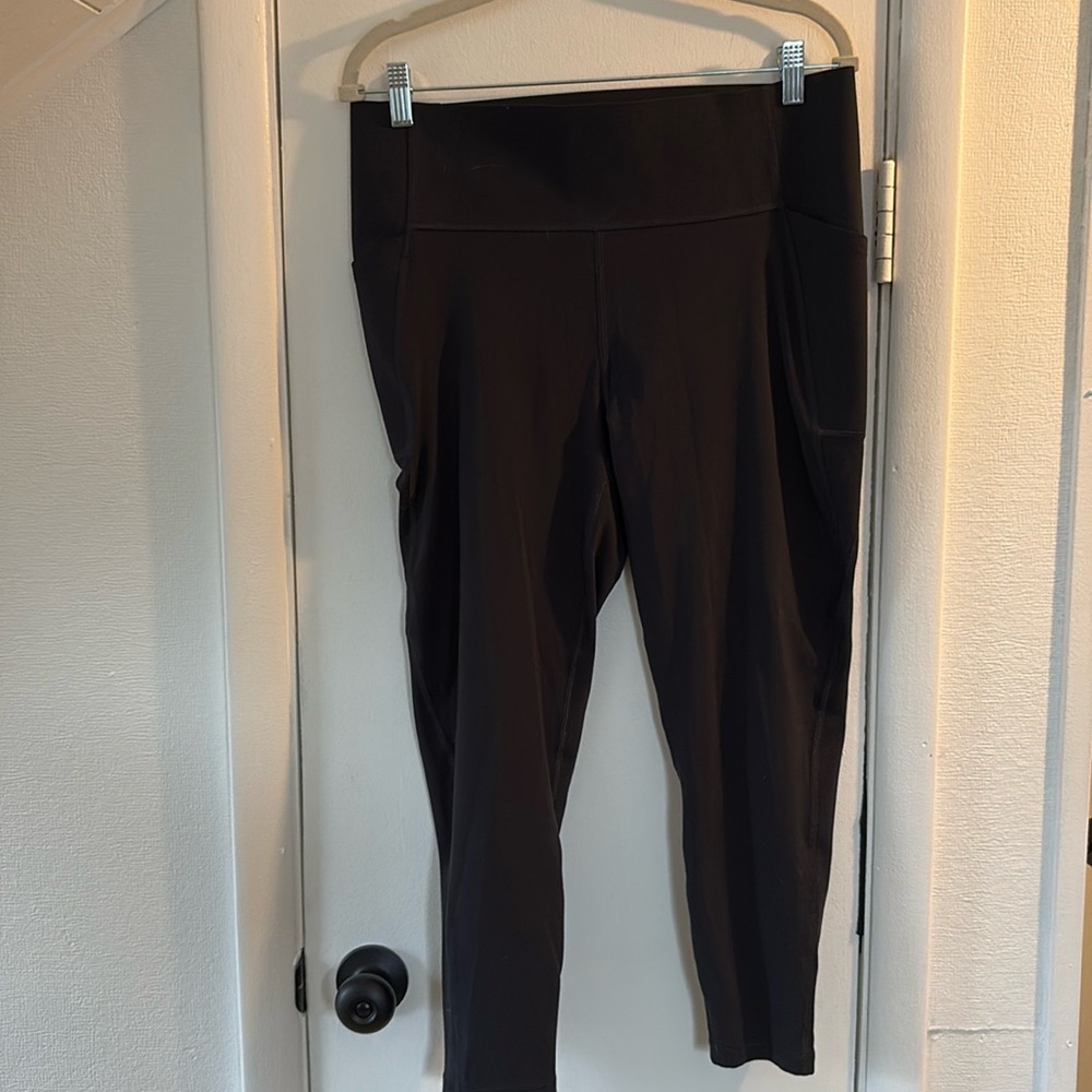 GapFit womens workout leggings with pockets